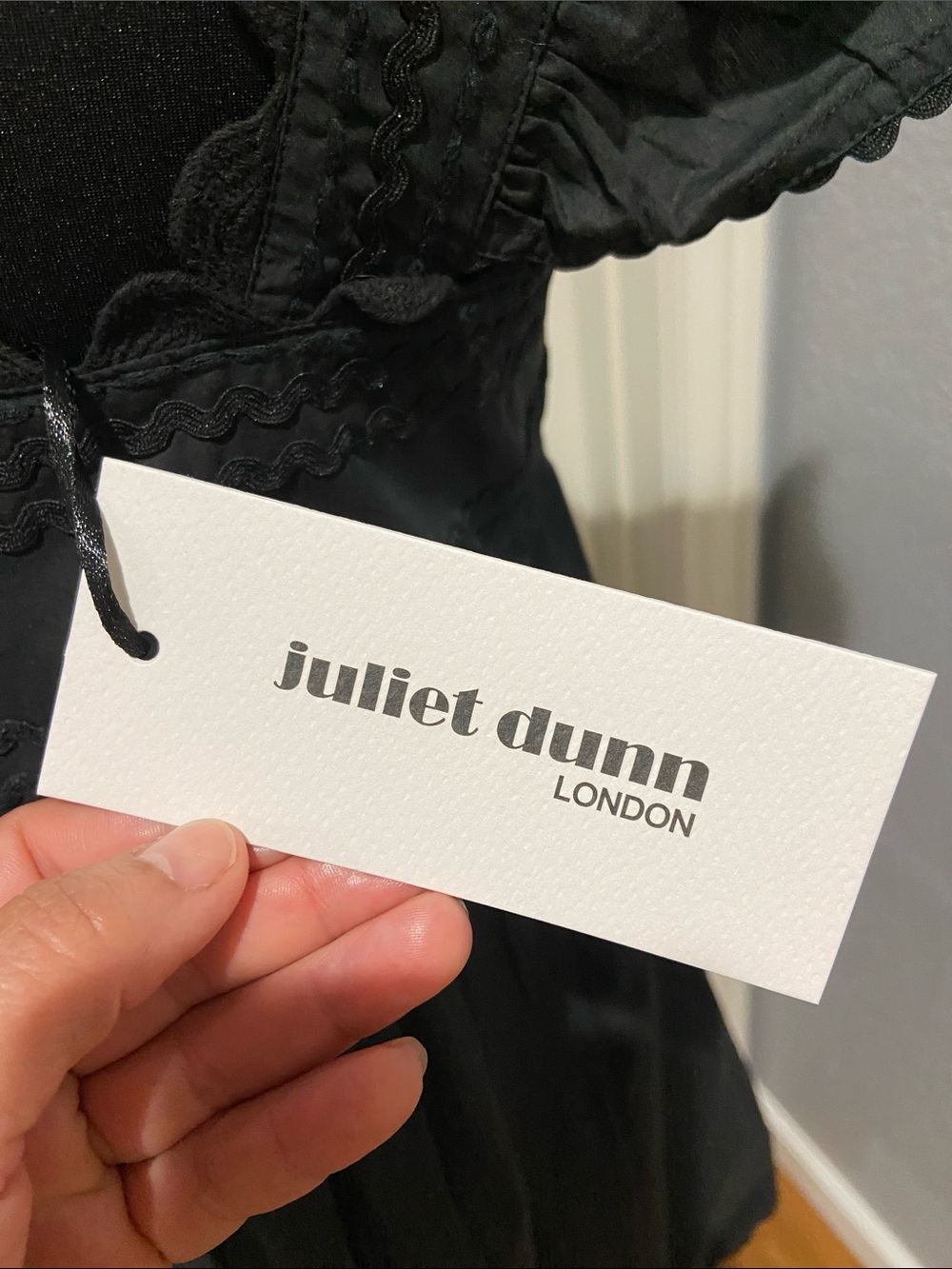 NWT Juliet Dunn Black Ruffle Sleeve Sundress - Picture 8 of 11